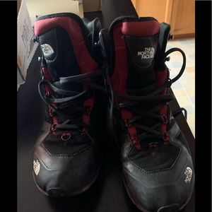 North face men’s size 10 hiking boots